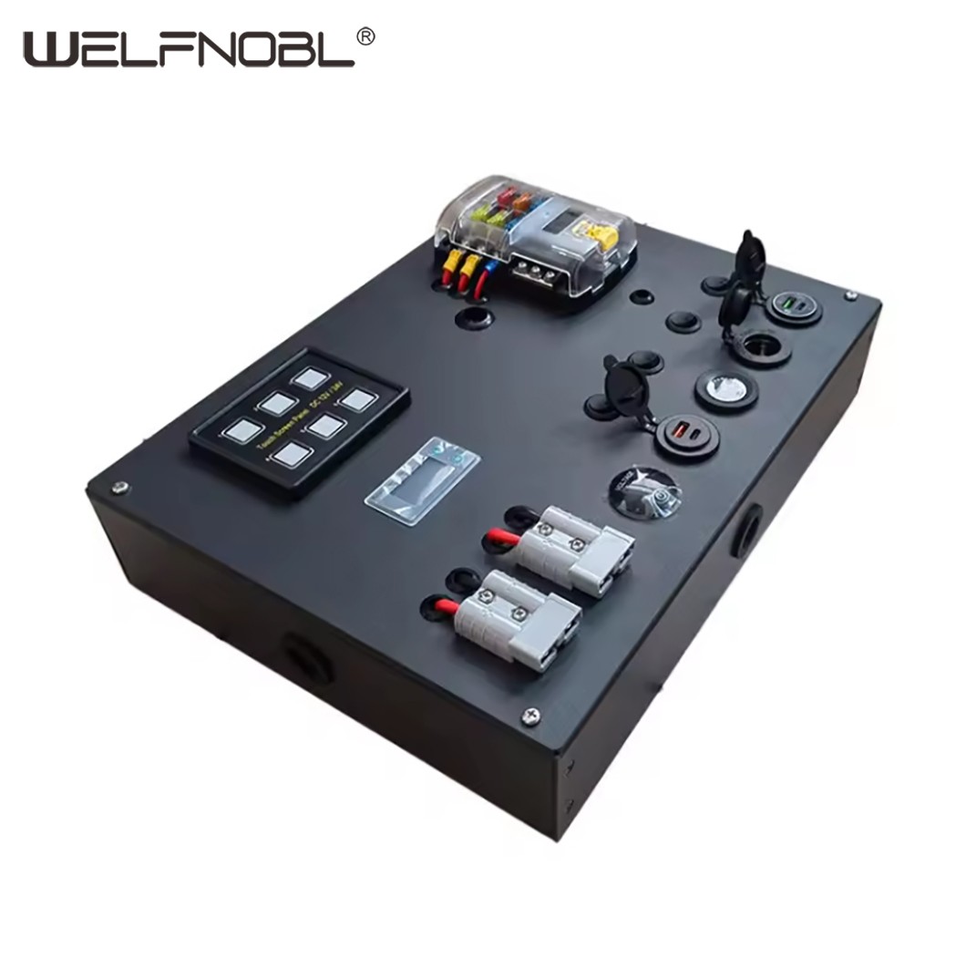 four-wheel drive caravan dual USB car charger fuse box