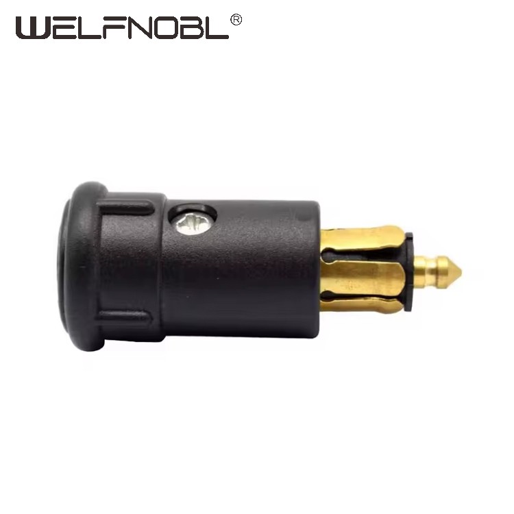 cigarette lighter plug car