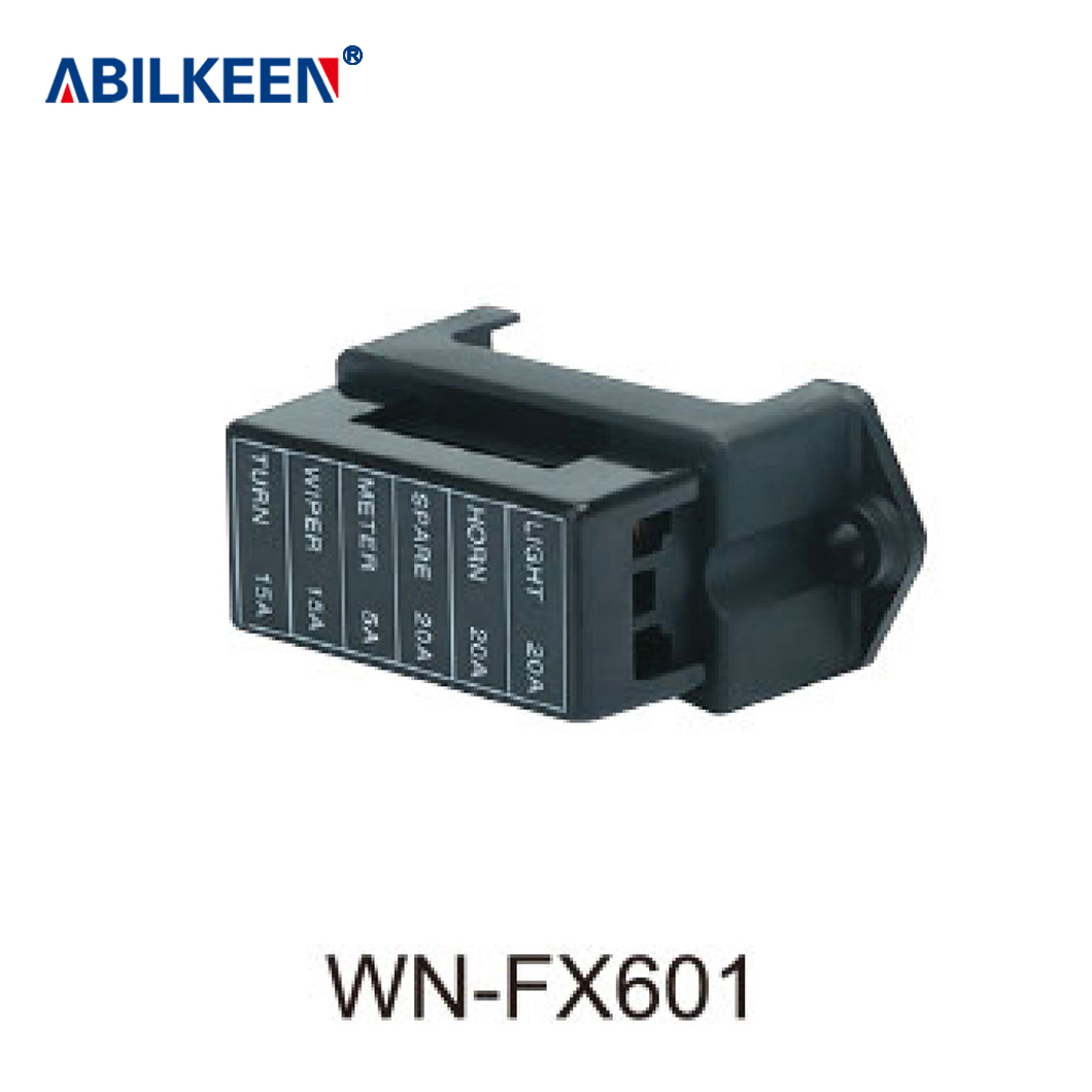 FUSE HOLDER